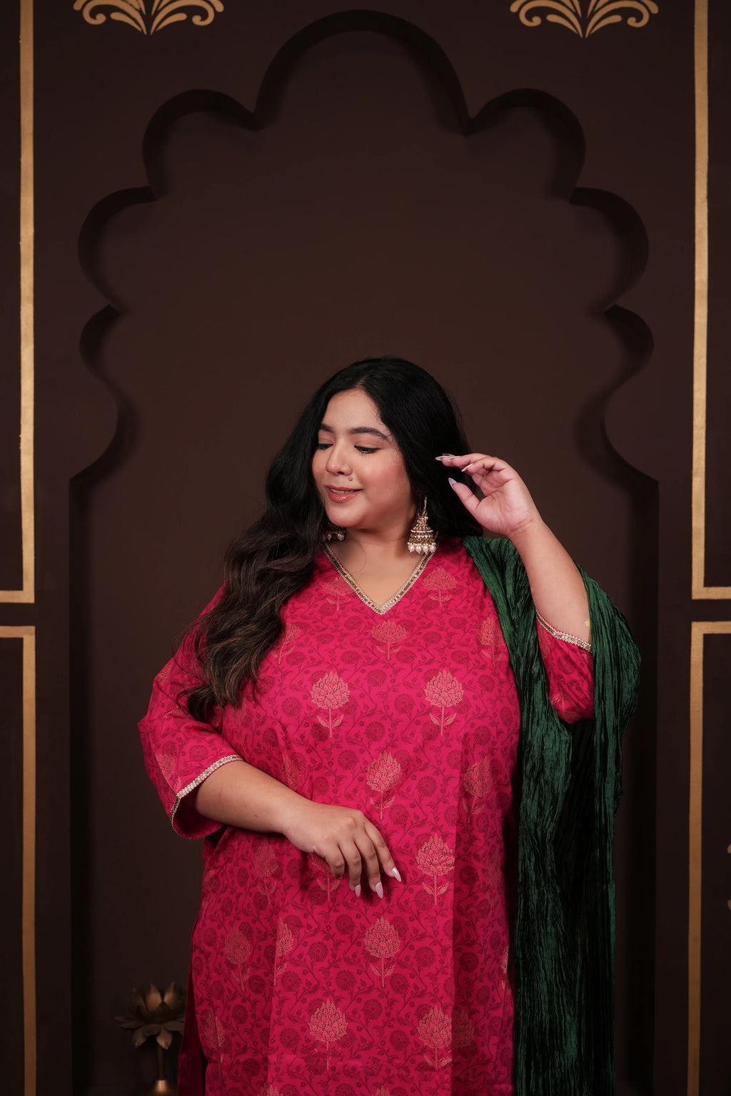 Plus Size - V Neck Bright Pink Cotton Suit Set with a Pocket & Emerald Green Silk Dupatta