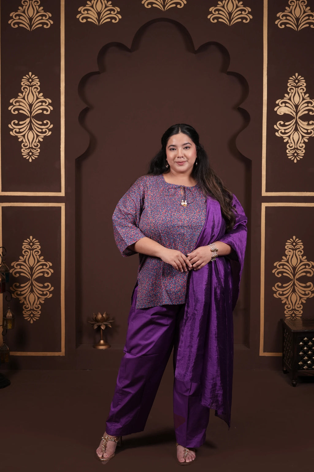 Plus Size - Round Neck Purple Cotton Suit Set with a Pocket & Purple Silk Dupatta