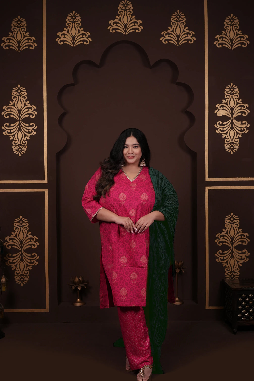 Plus Size - V Neck Bright Pink Cotton Suit Set with a Pocket & Emerald Green Silk Dupatta