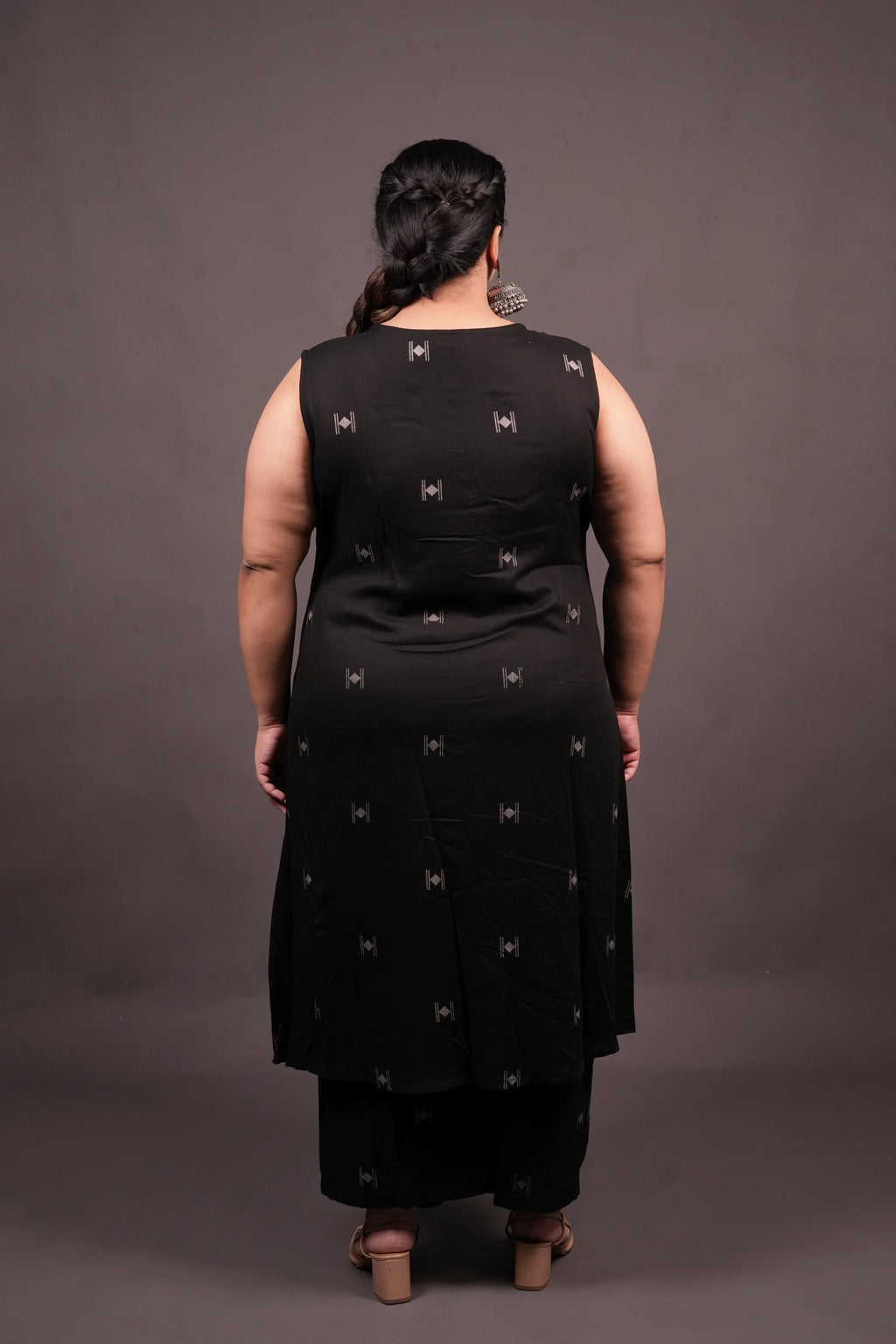 Plus Size - Round Neck Black Suit Set with a Silver Silk Dupatta