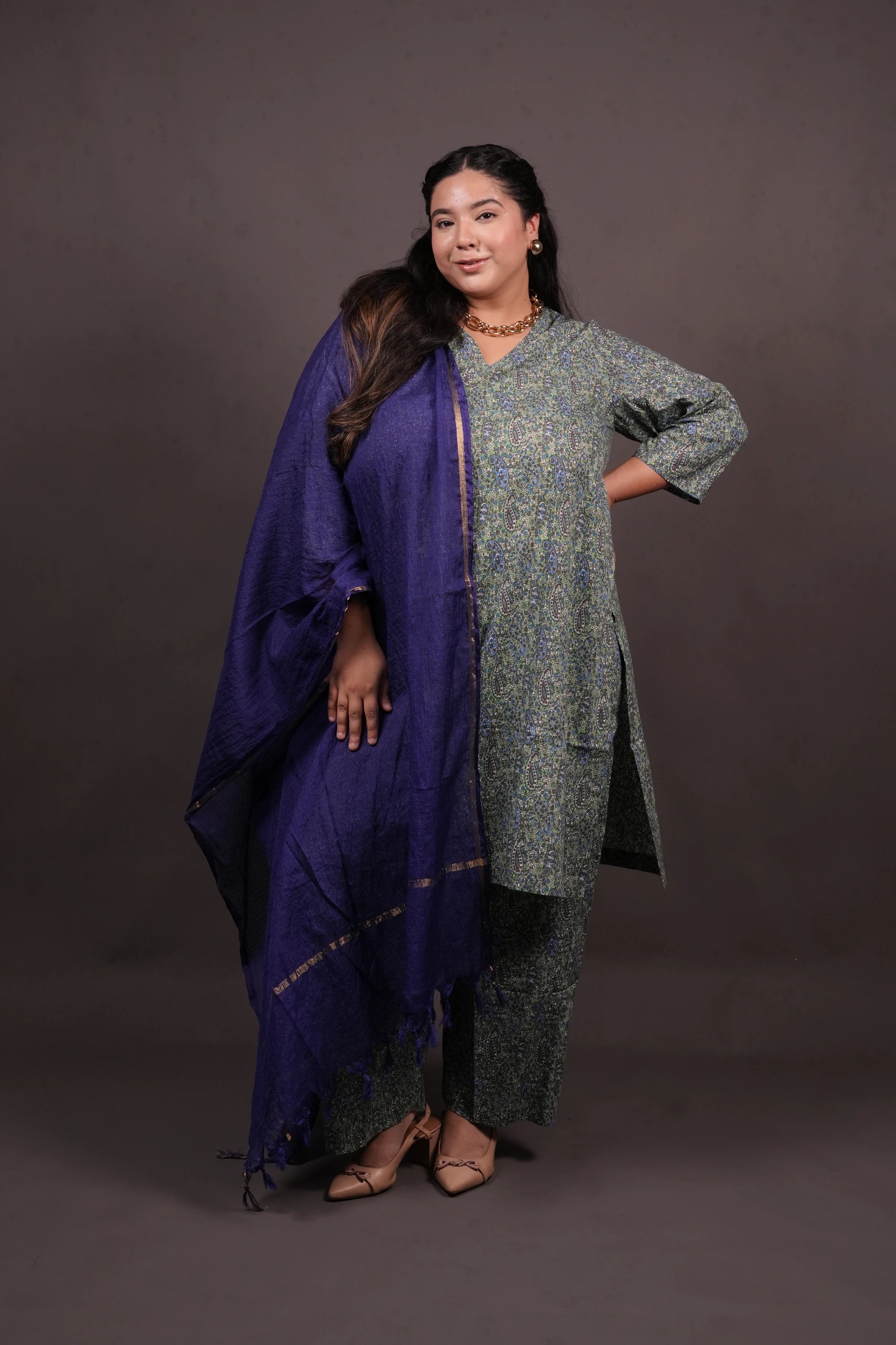 Plus Size - V Neck Blue Green Cotton Suit Set with a Pocket & matching Dupatta