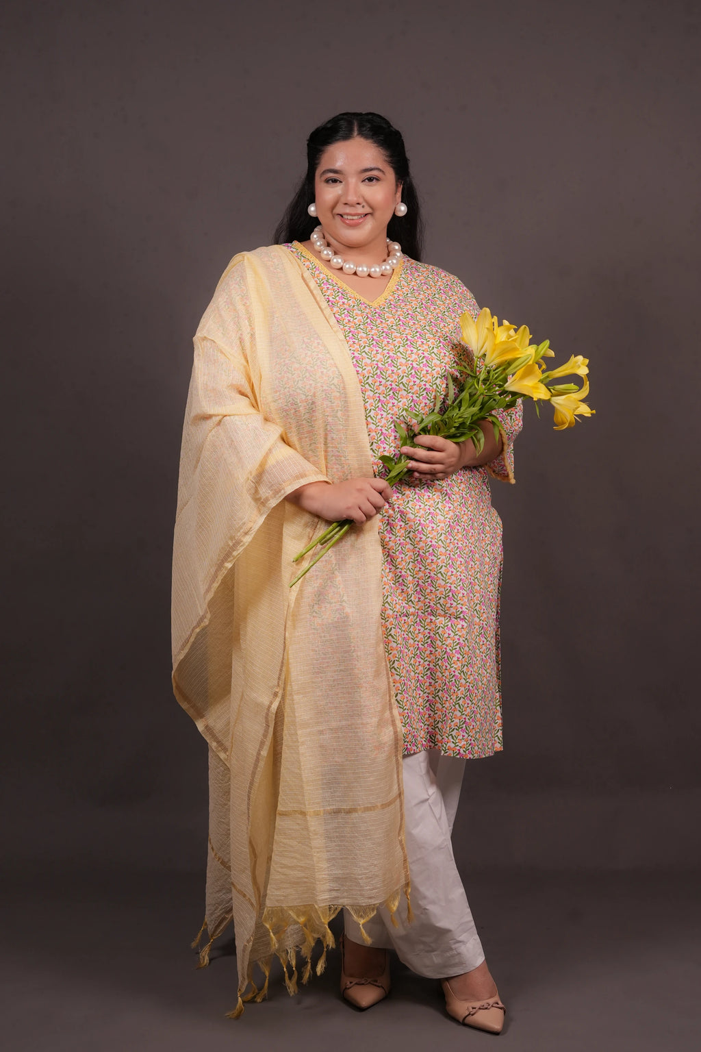 Plus Size - V Neck Yellow & White Kurti with a Pocket & an optional Butter Yellow Dupatta
