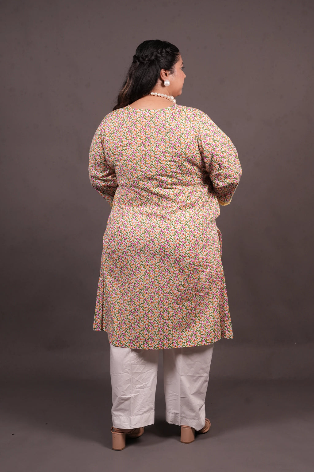 Plus Size - V Neck Yellow & White Kurti with a Pocket & an optional Butter Yellow Dupatta