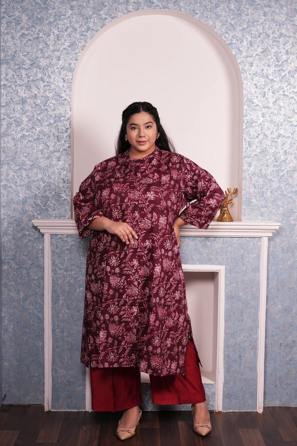Plus Size - Collar Burgundy Floral Kurta