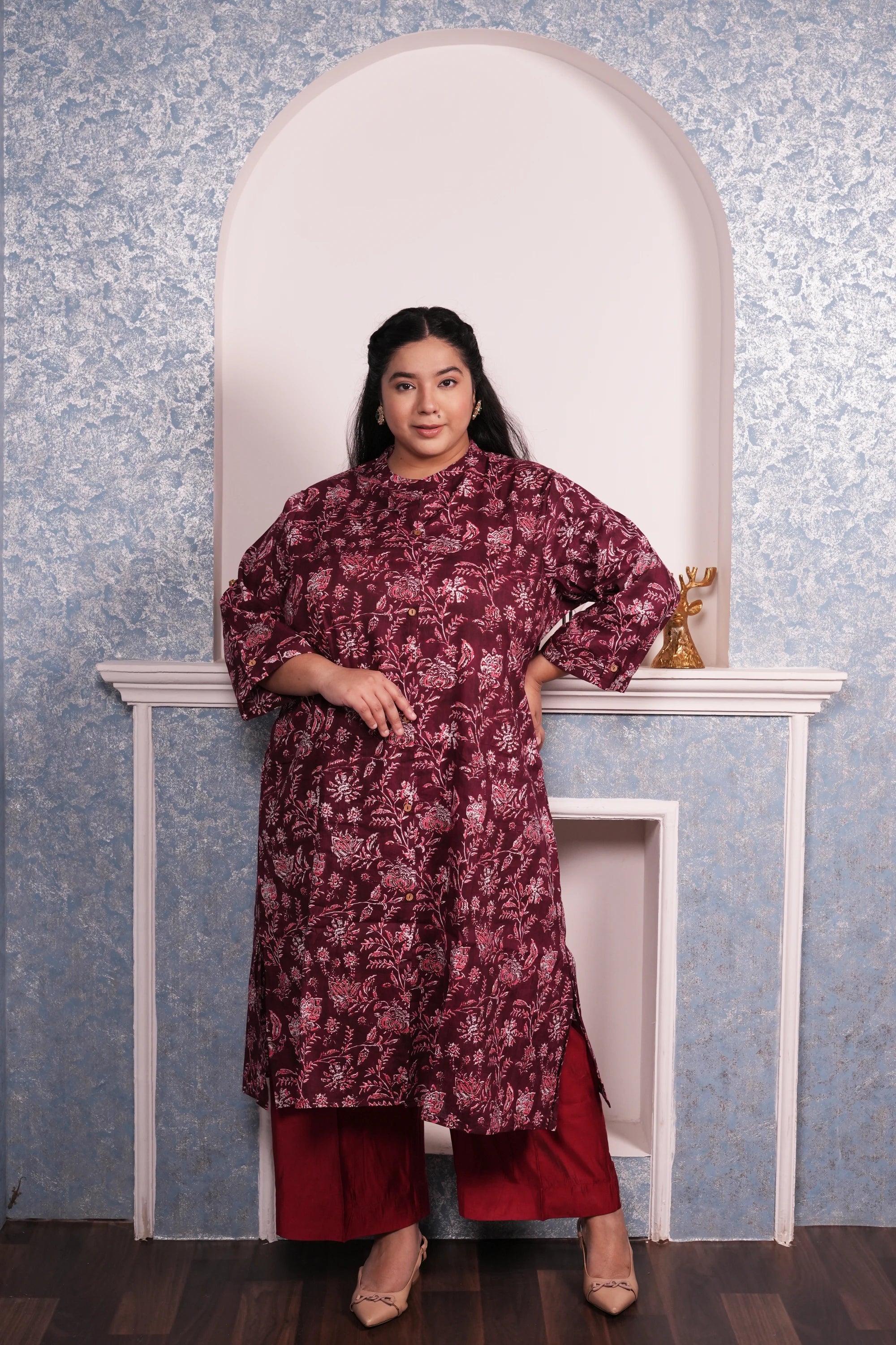 Plus Size - Collar Burgundy Floral Kurta