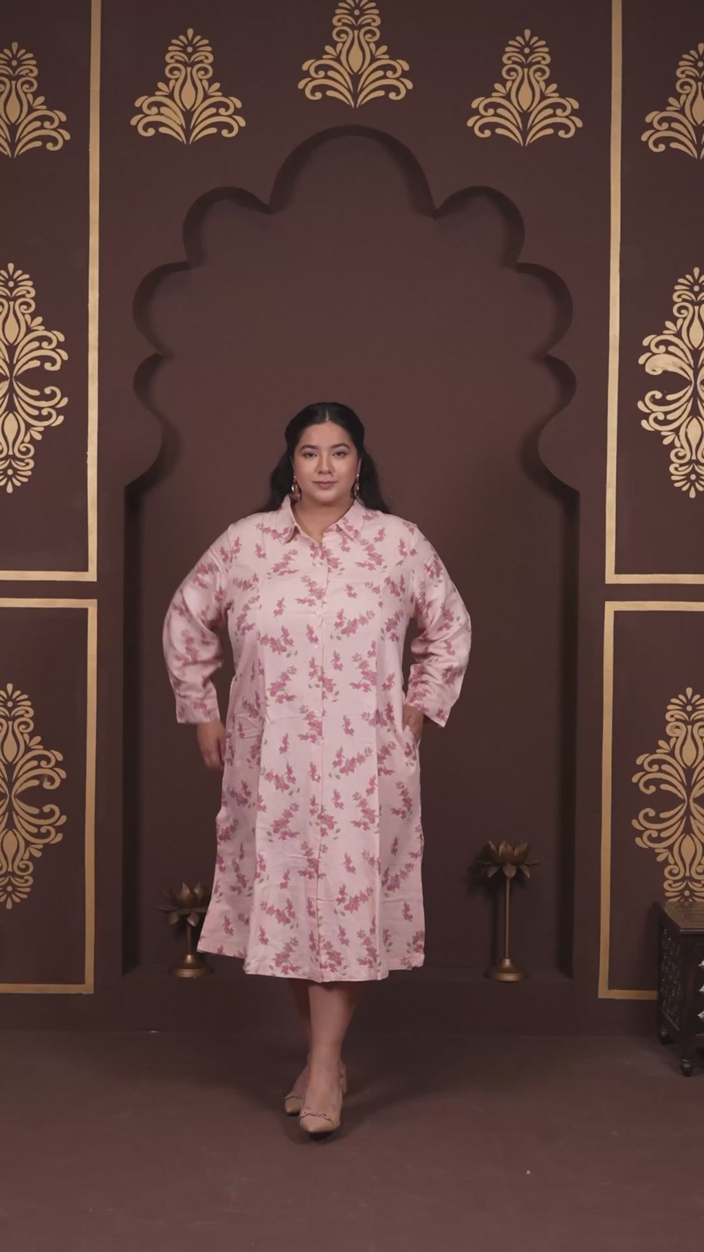 Plus Size - Collar Neck Light Pink Floral Dress